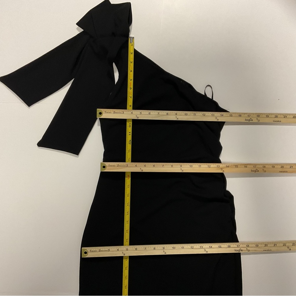 One-Shoulder Black Evening Dress with Side Slit - Picture 12 of 13
